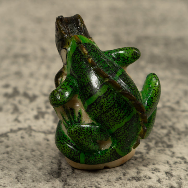 Iguana Lizard Reptile Tagua Carving