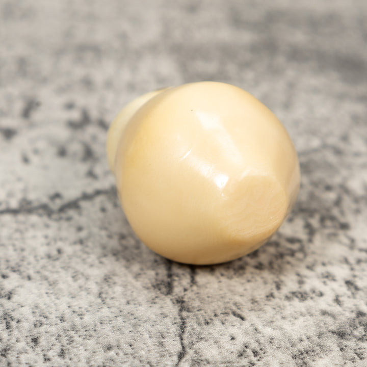 Simple White Vase Tagua Carving