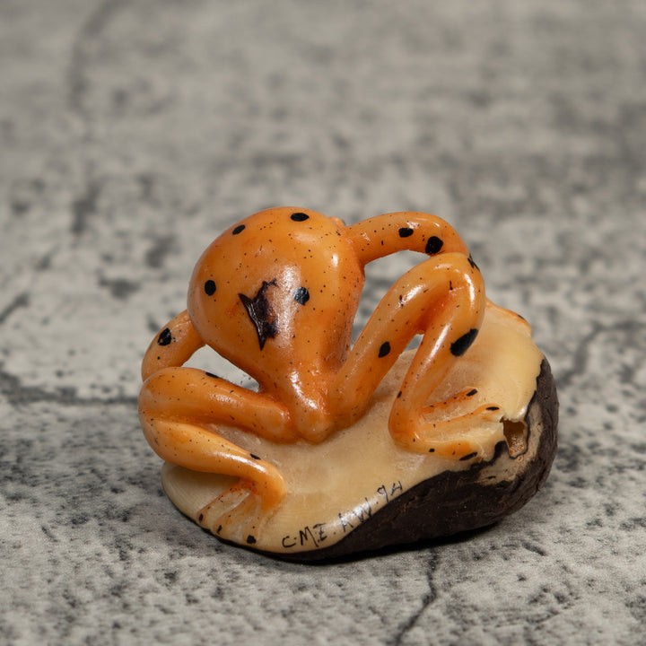 Vintage Gold And Black Jungle Frog Tagua Carving