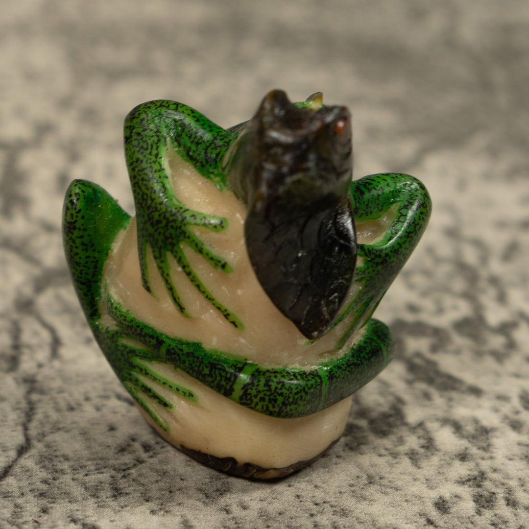 Iguana Lizard Reptile Tagua Carving