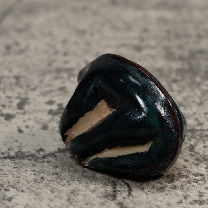 Vintage Blue Black Lizard Gecko Tagua Carving