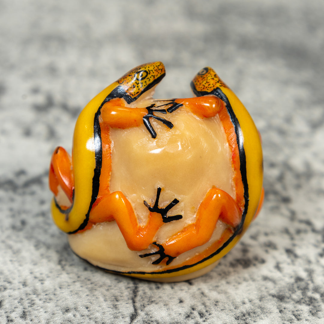 Double Gecko Lizard Tagua Carving