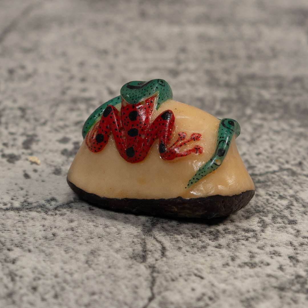 Vintage Red And Green Snake Eating A Frog Tagua Carving