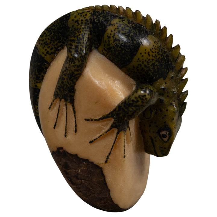 Vintage Green And Black Iguana Lizard Tagua Carving