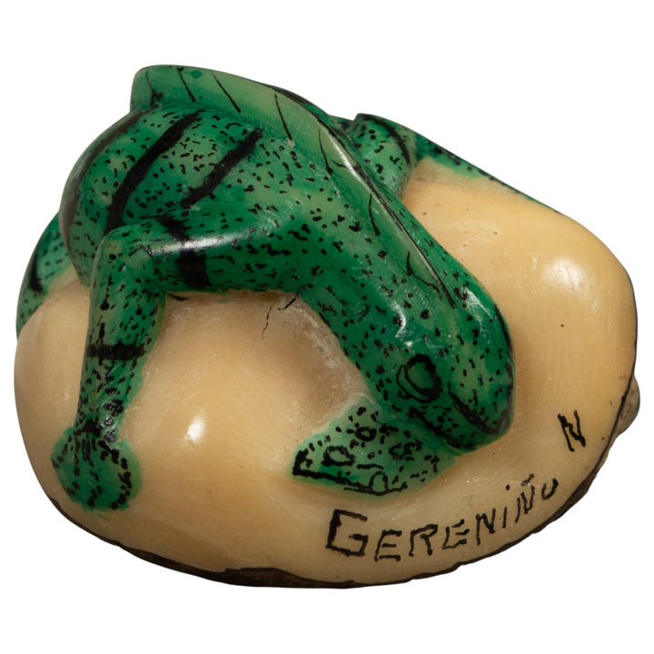 Vintage Iguana Lizard Reptile Tagua Carving