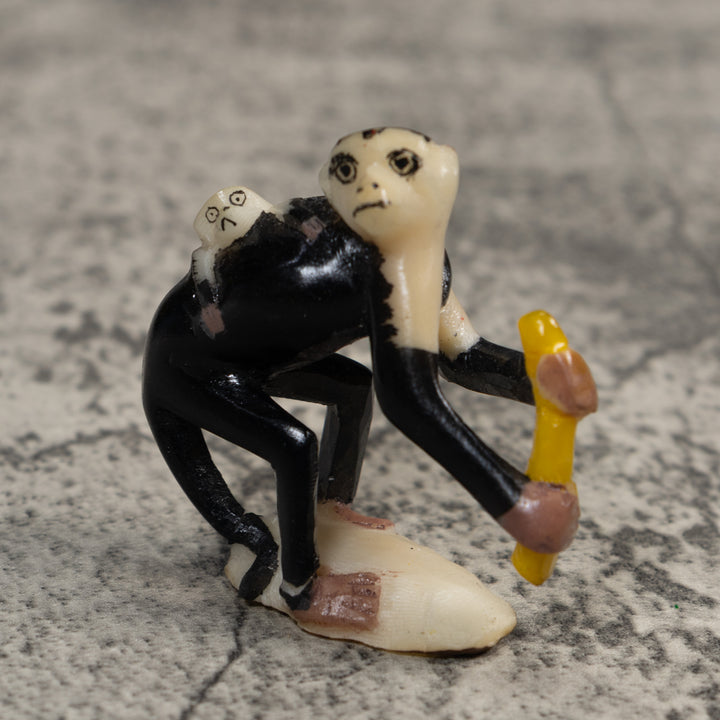 White Face Monkey With Youngster Tagua Carving
