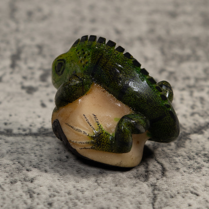 Vintage Green And Black Iguana Lizard Tagua Carving