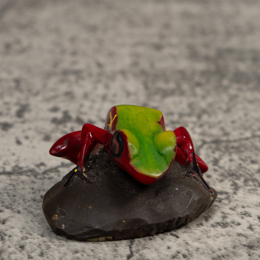 Vintage Green And Red Poison Dart Frog Tagua Carving