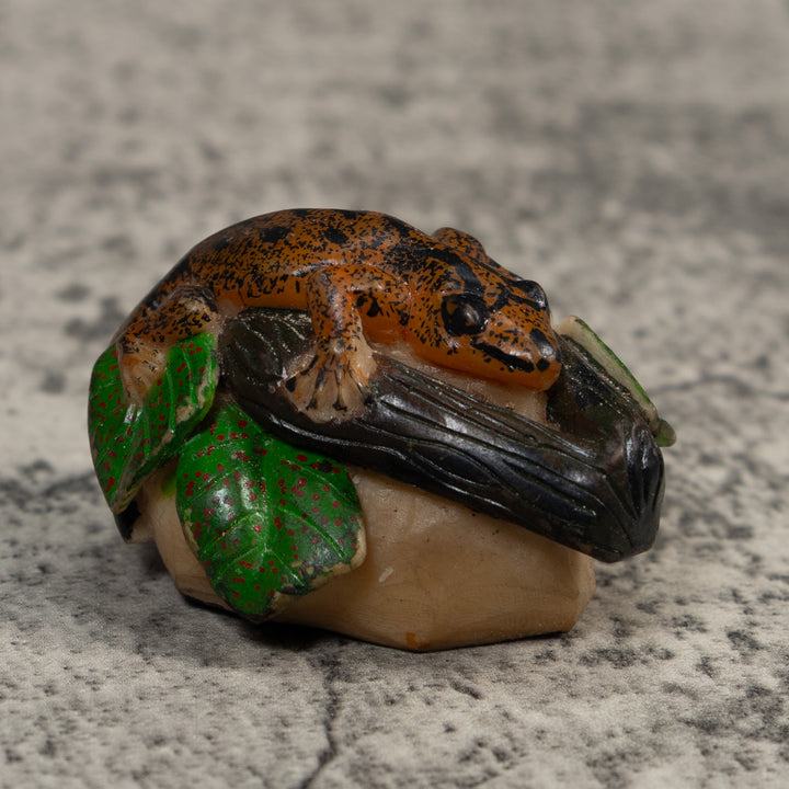 Vintage Glod Green And Black Frog Tagua Carving