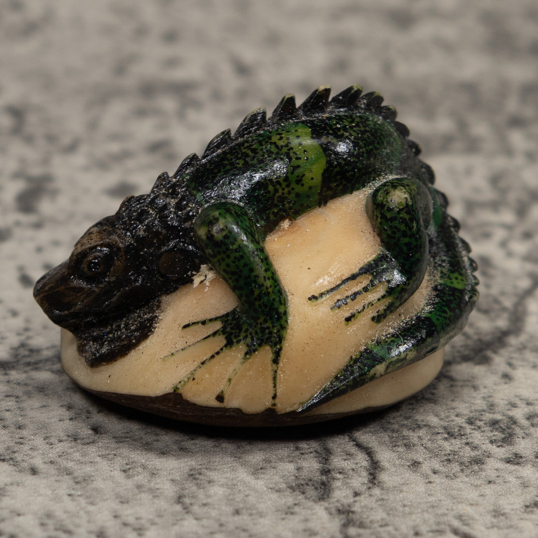 Vintage Black Green Iguana Tagua Carving