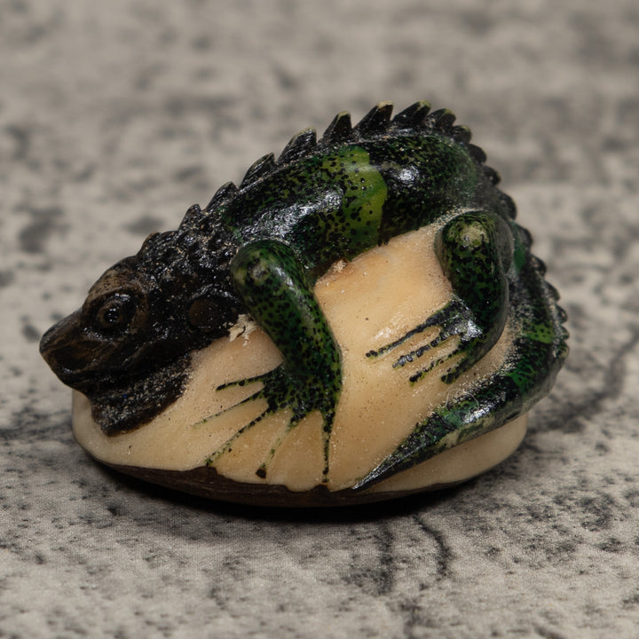 Vintage Black Green Iguana Tagua Carving