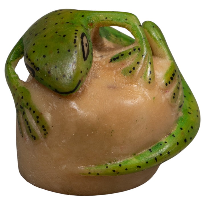 Green Gecko Lizard Tagua Carving