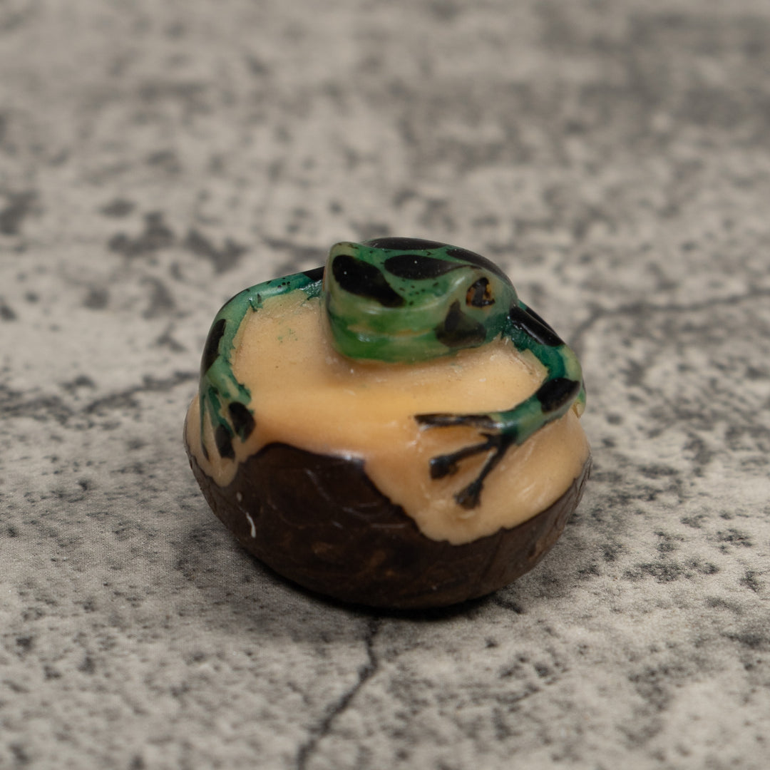 Vintage Green And Black Frog Tagua Carving