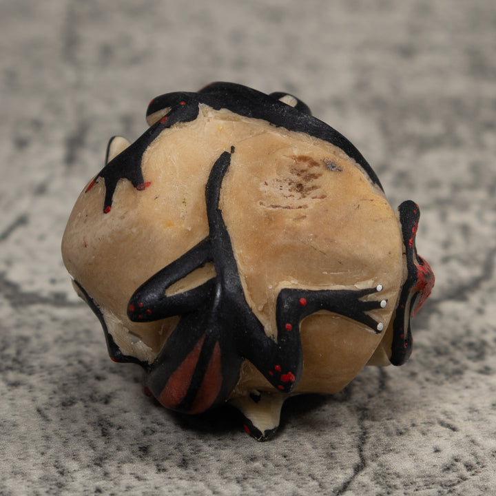 Vintage Red  Black Frog And Gecko Tagua Carving