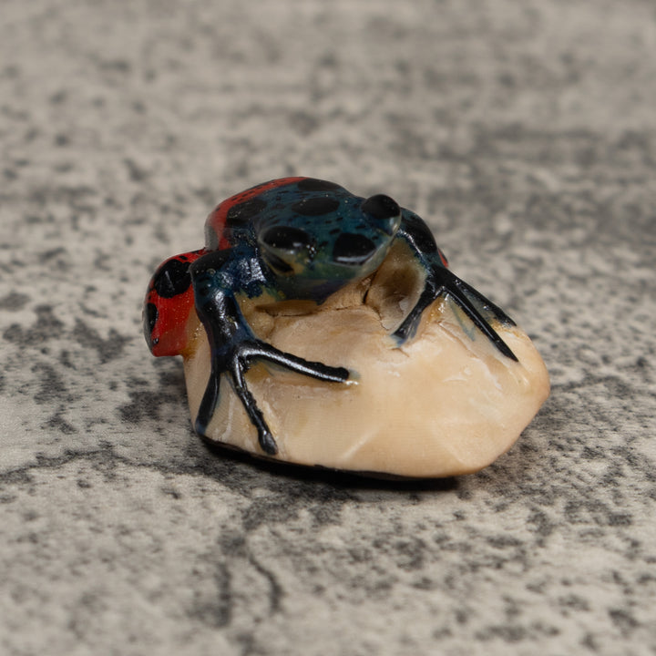 Vintage Blue Green And Black Poison Dart Frog Tagua Carving