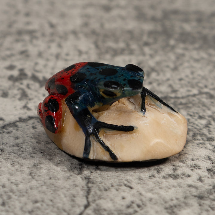 Vintage Blue Green And Black Poison Dart Frog Tagua Carving