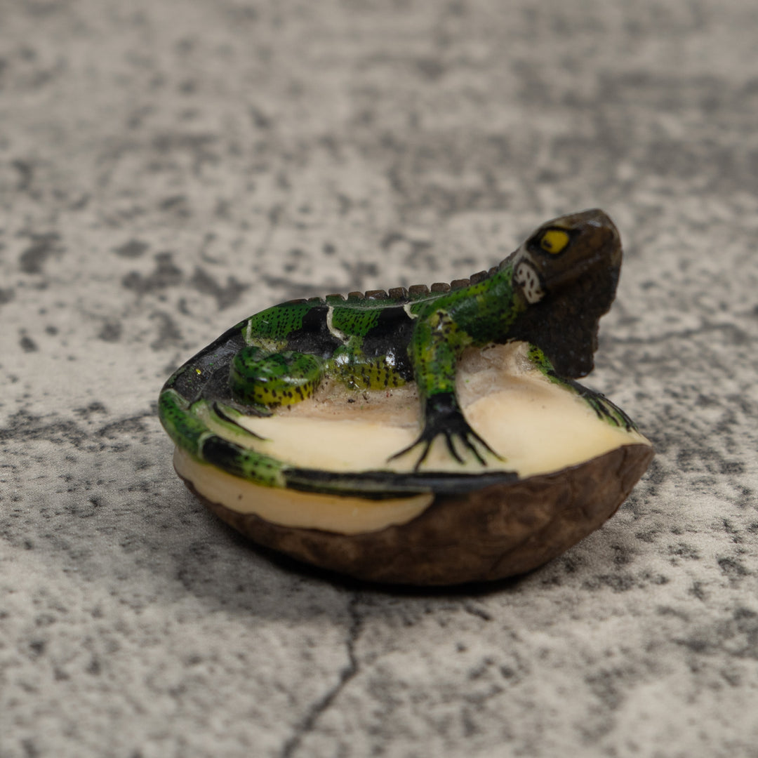 Black And Green Iguana Lizard Tagua Carving