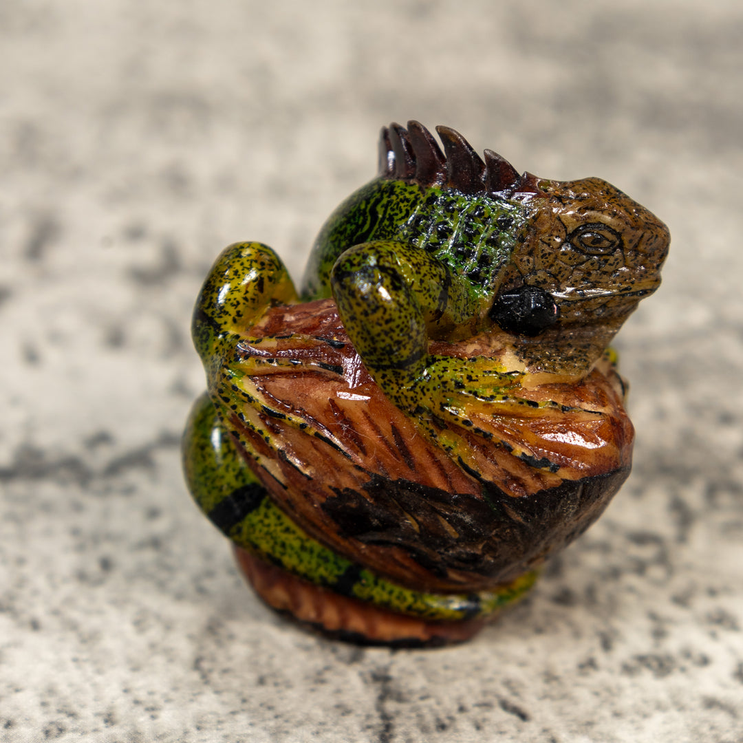 Brown And Black Iguana On Pedestal Tagua Carving
