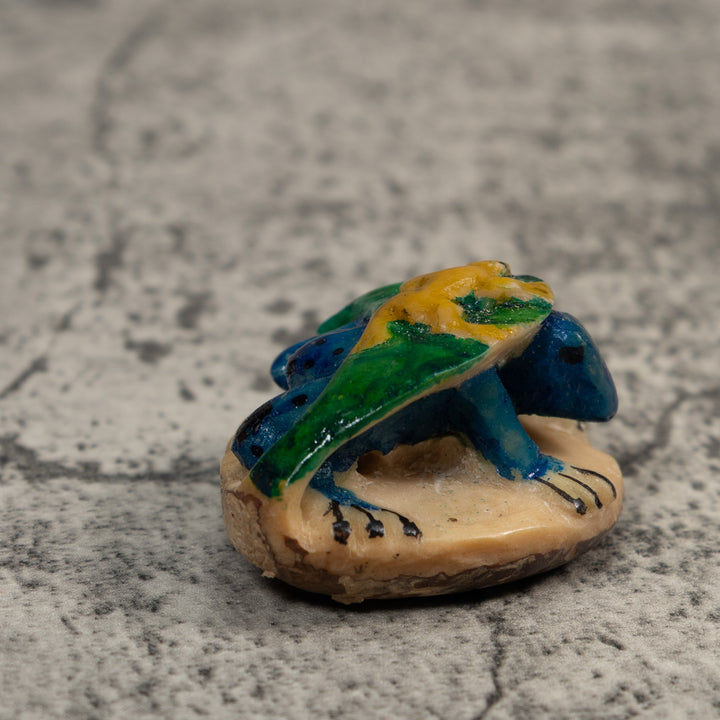 Blue Yellow And Green Gecko Leaf And Frog Tagua Carving