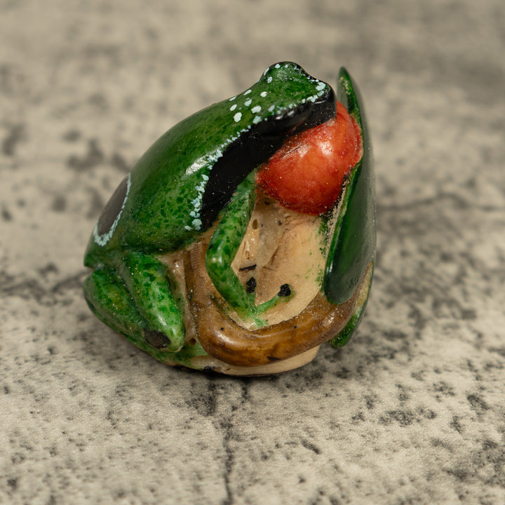Blow Throat Green Poison Dart Frog Tagua Carving