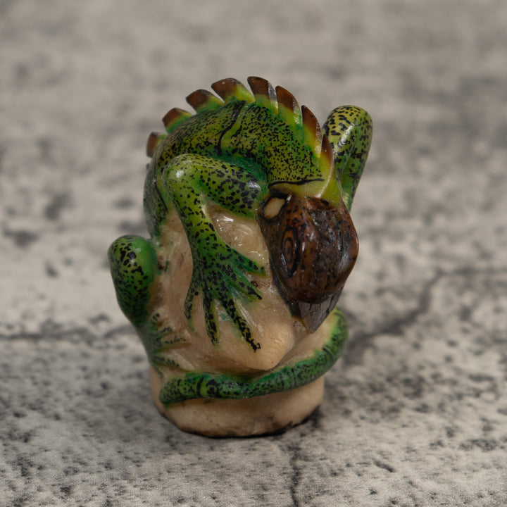 Vintage Green And Black Iguana Lizard Tagua Carving