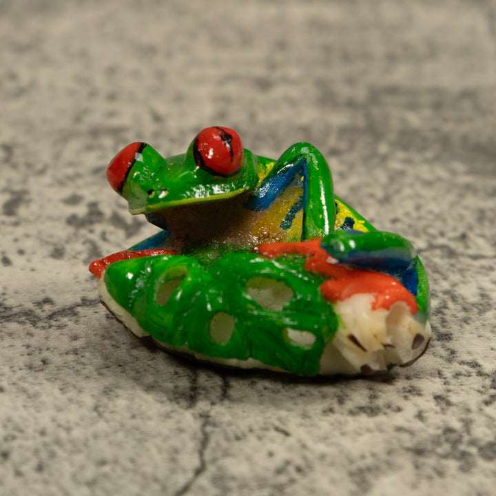 Red Eye Tree Frog Tagua Carving
