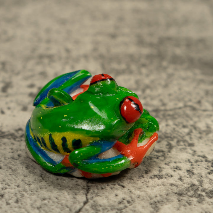 Red Eye Tree Frog Tagua Carving