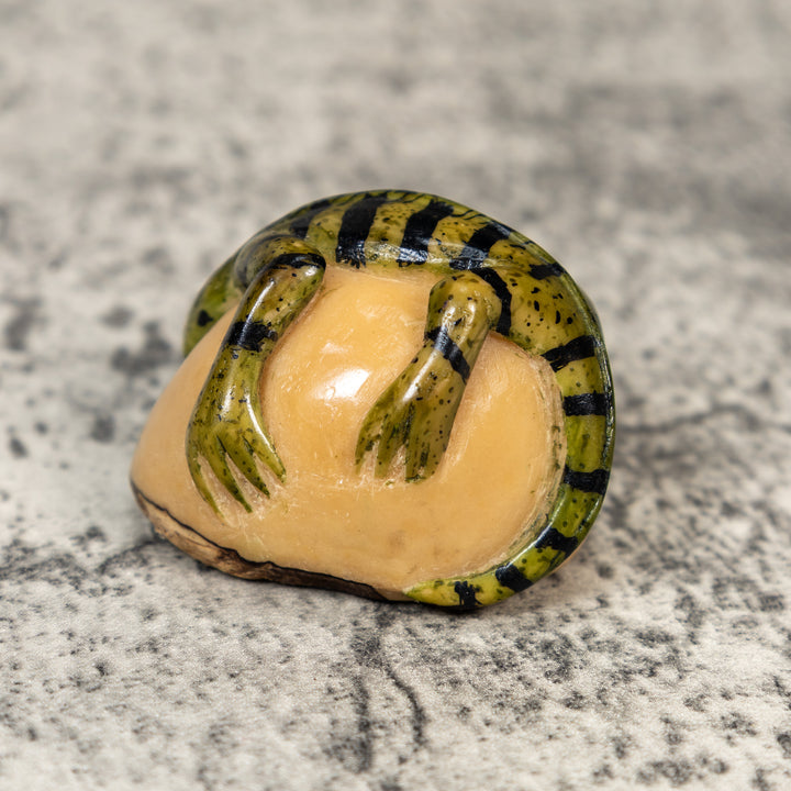 Vintage Iguana Lizard Tagua Carving