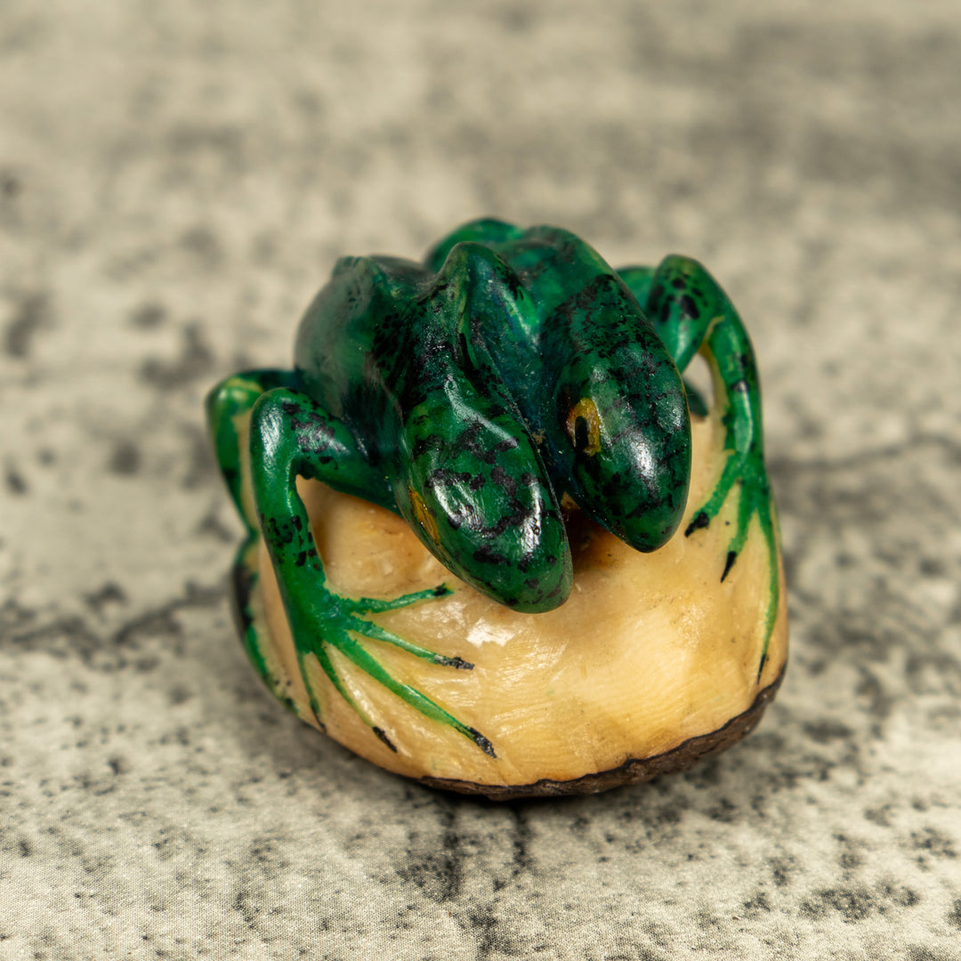 Vintage Double Green Iguana Lizard Tagua Carving