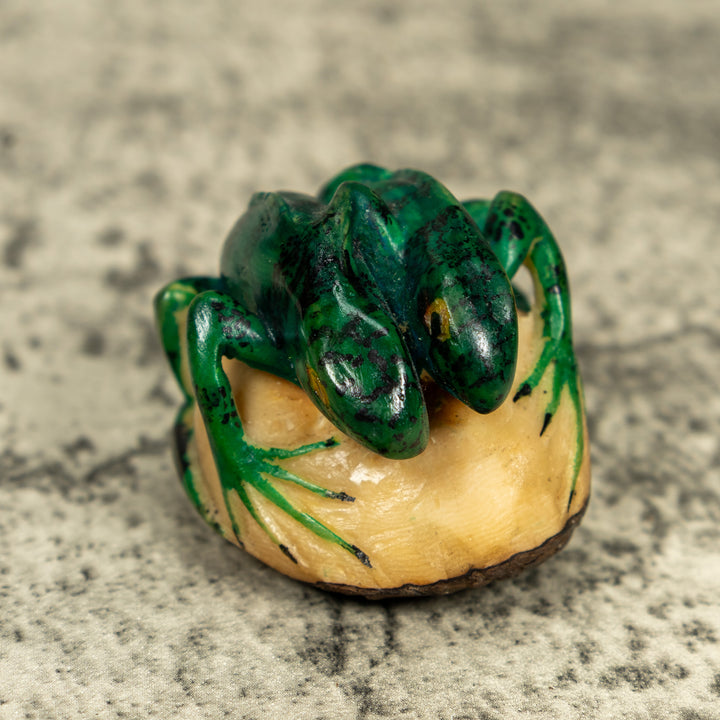 Vintage Double Green Iguana Lizard Tagua Carving