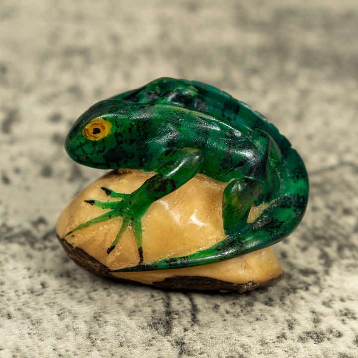 Vintage Double Green Iguana Lizard Tagua Carving
