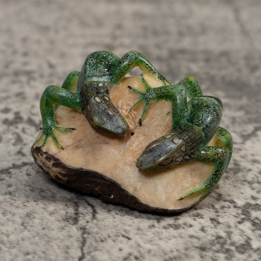 Double Green Iguana Lizard Tagua Carving