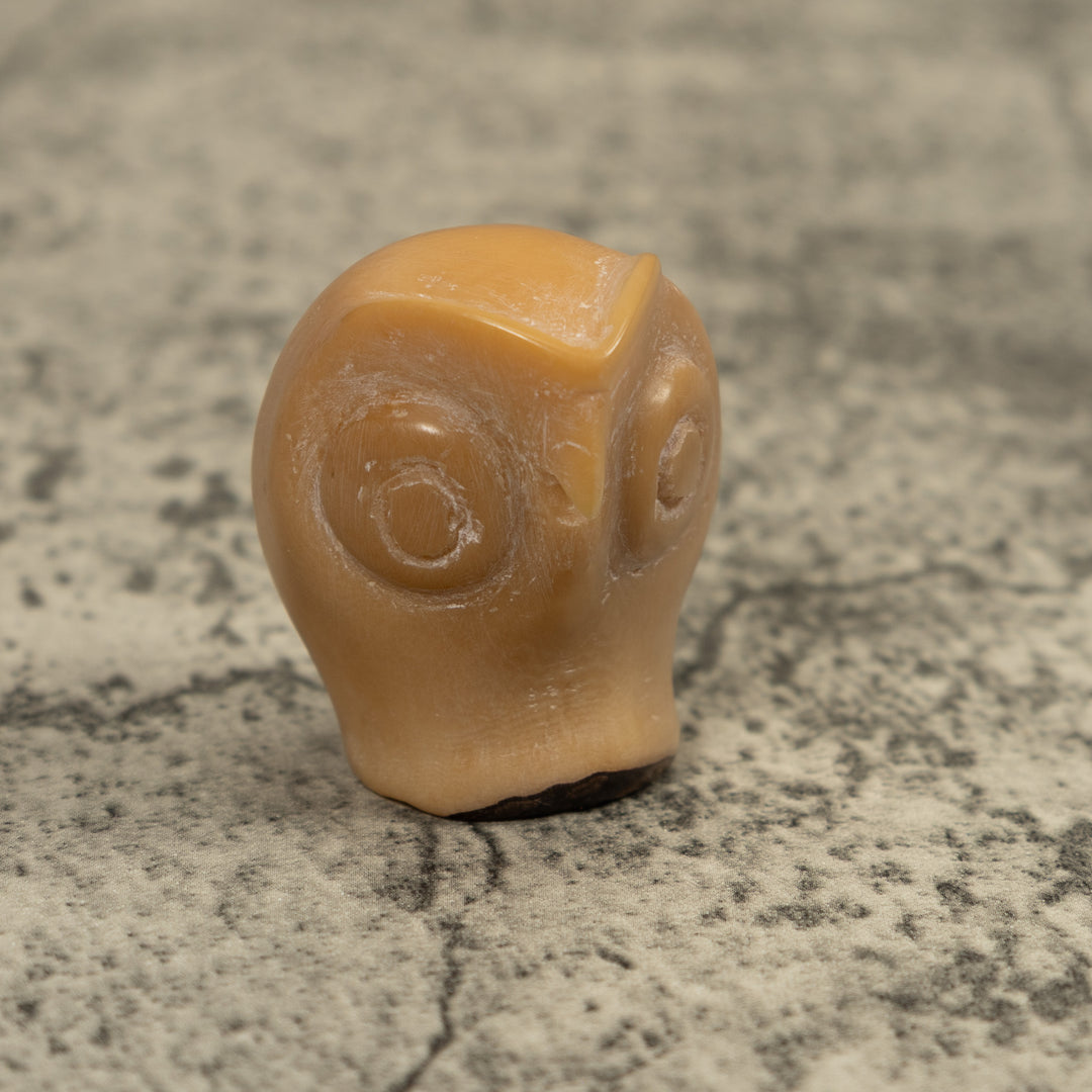 Vintage Natural White Owl Bird Tagua Carving