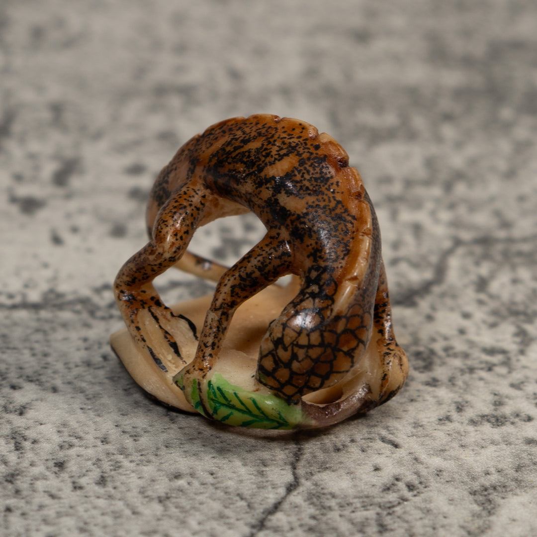 Vintage Black And Brown Iguana Lizard Tagua Carving