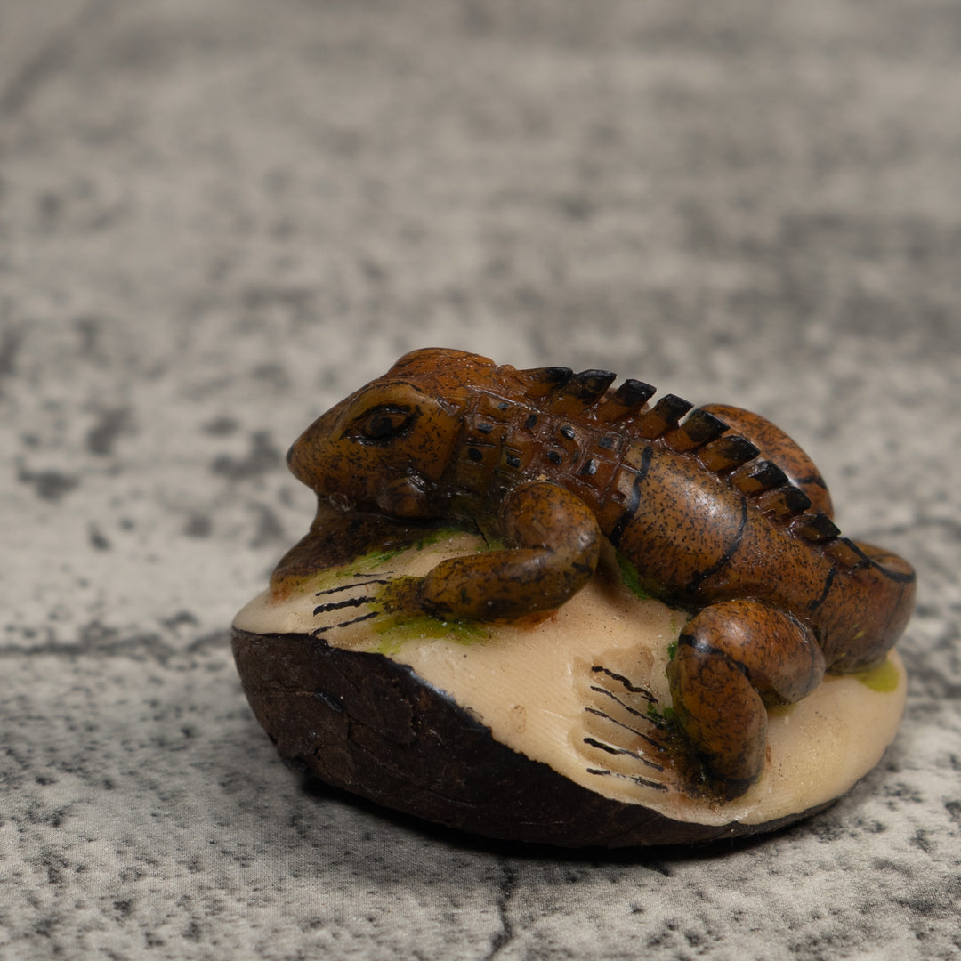 Brown And Black Iguana Lizard Tagua Carving