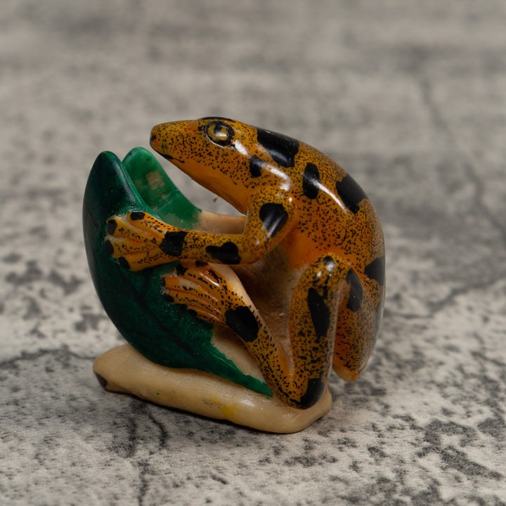 Black And Gold Poison Dart Frog With Leaves Tagua Carving
