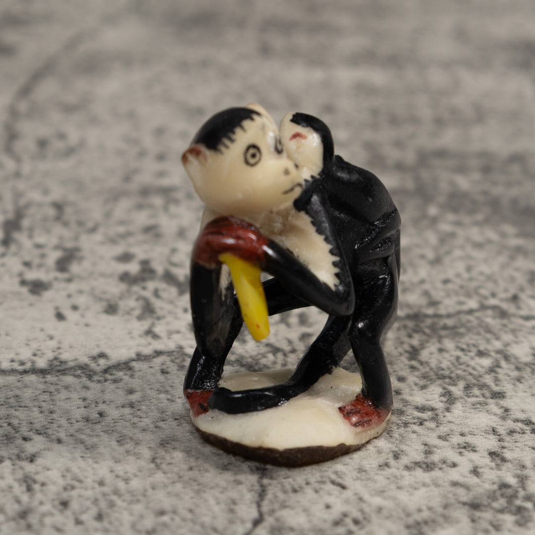 White Face Monkey With Infant Tagua Carving