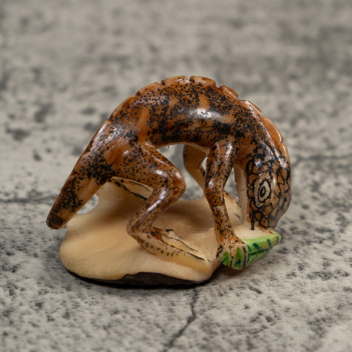 Vintage Black And Brown Iguana Lizard Tagua Carving