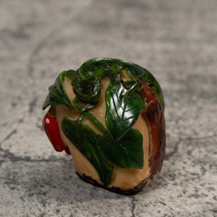 Green Brown And Black Gecko Lizard Tagua Carving