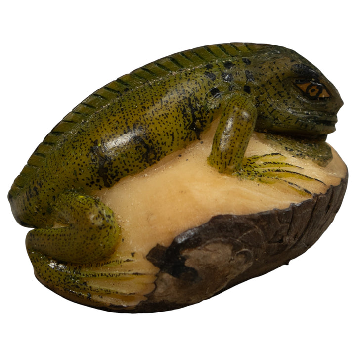 Vintage Iguana Lizard Reptile Tagua Carving