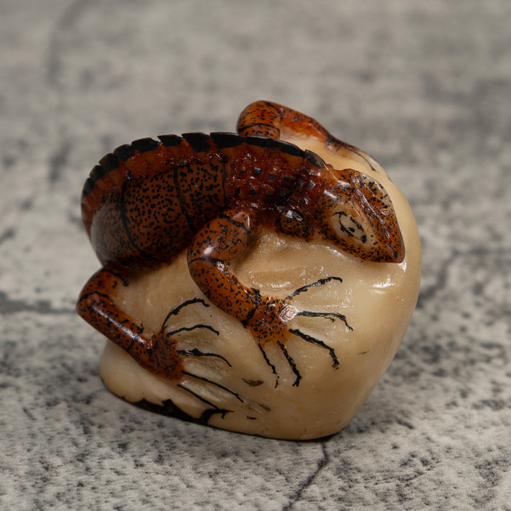 Vintage Brown Iguana Tagua Carving