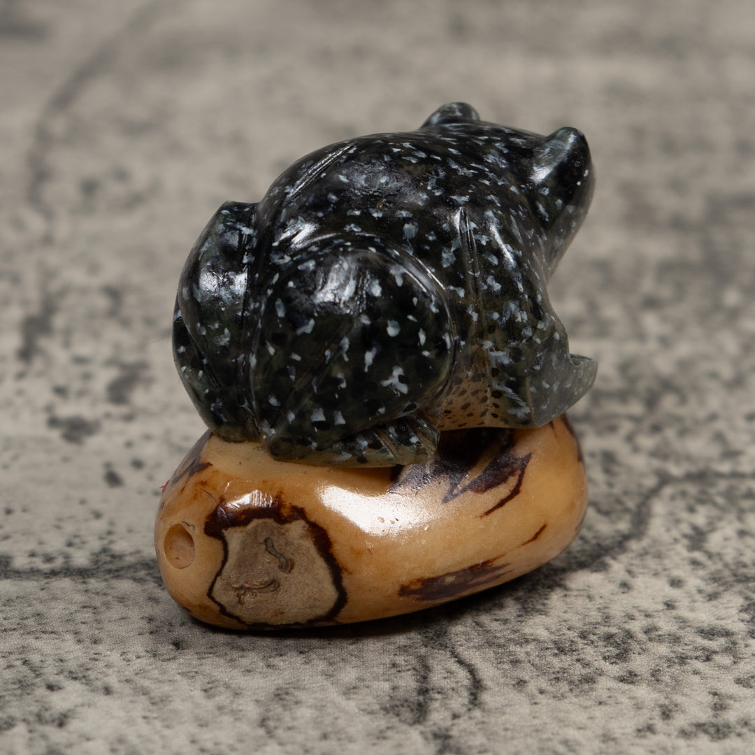 Vintage Toad Frog Tagua Carving