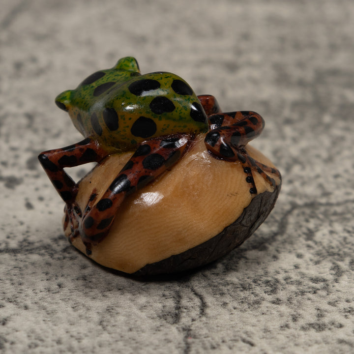 Frog Tagua Carving