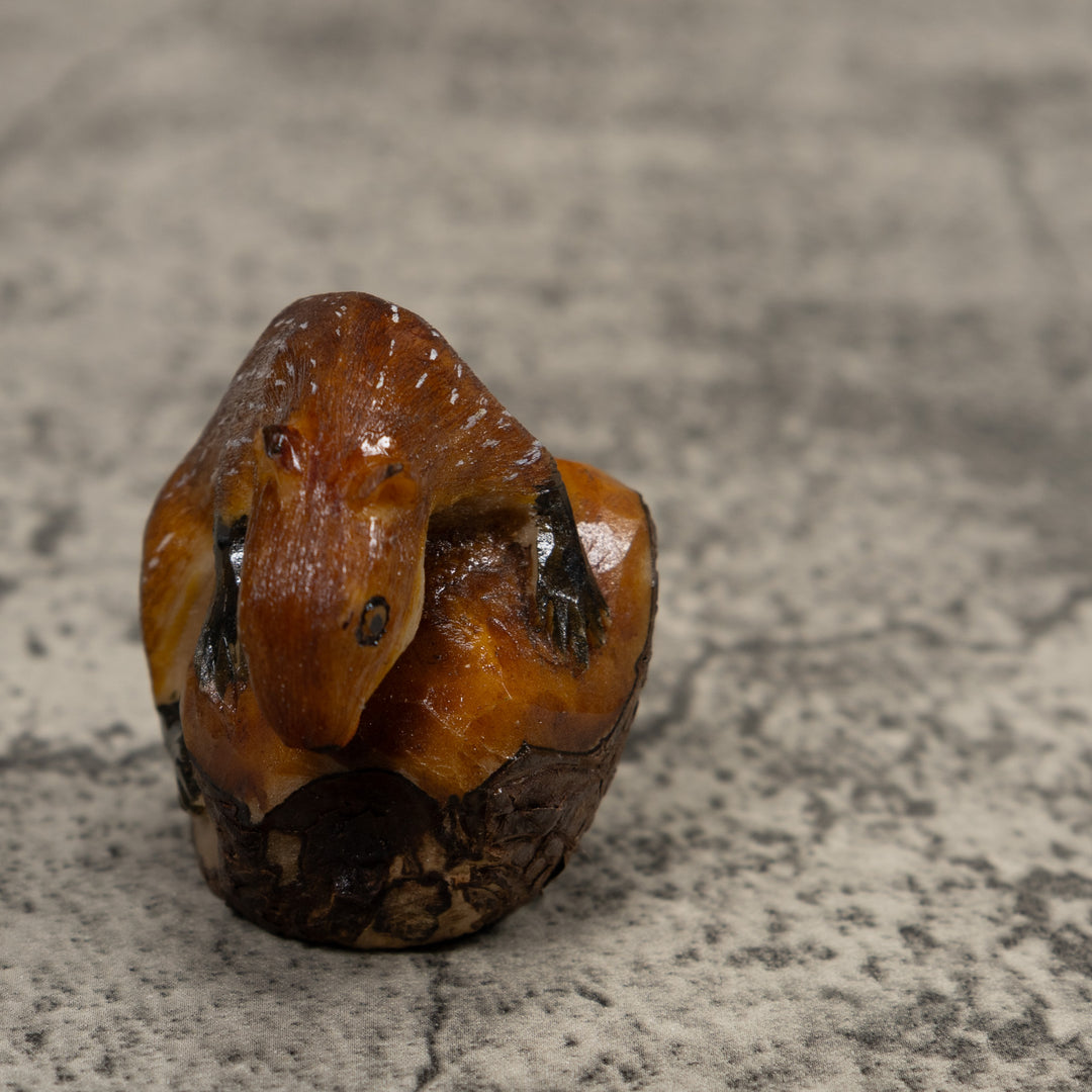 Neque Conojo Pintado Tagua Carving