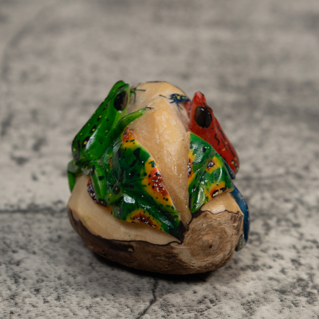 Double Poison Dart Frog Tagua Carving
