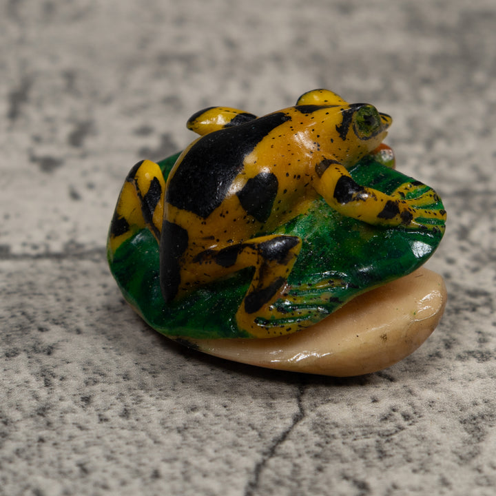 Poison Dart Frog On Leaf Tagua Carving