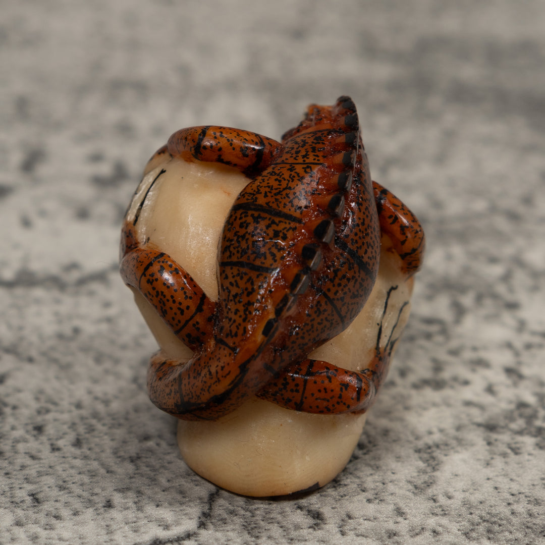 Vintage Brown Iguana Tagua Carving