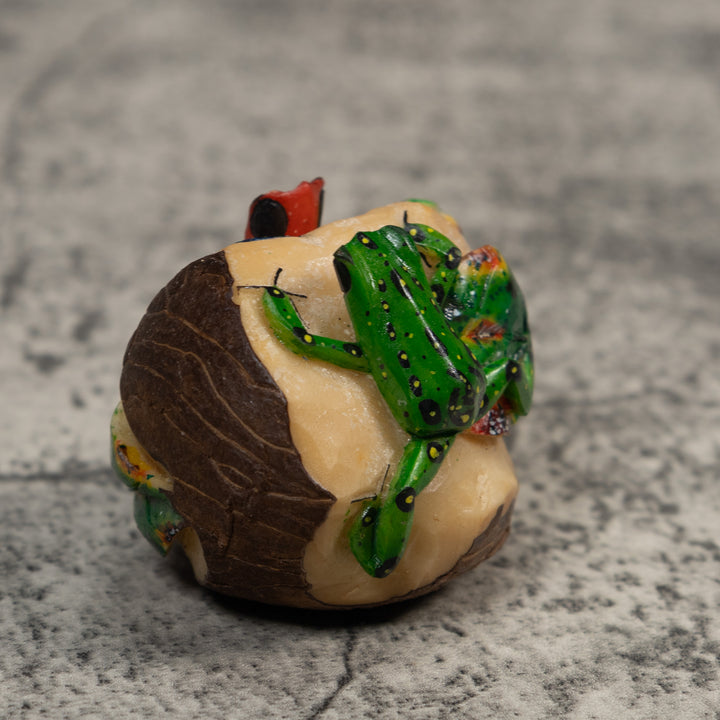 Double Poison Dart Frog Tagua Carving