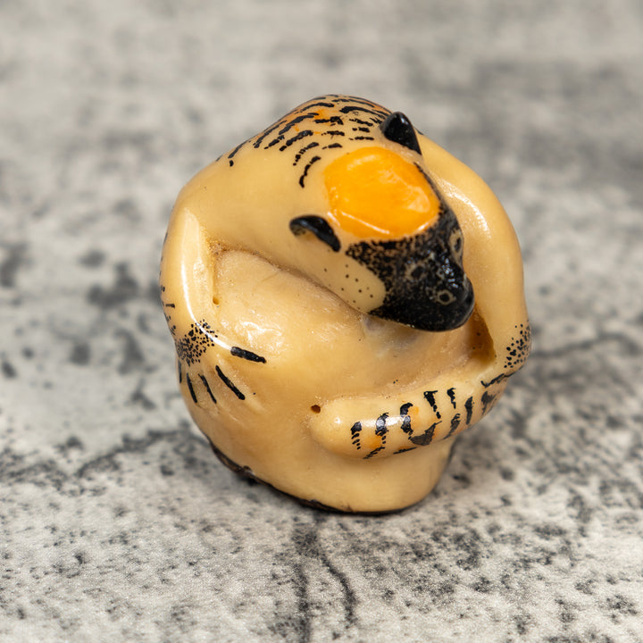 Monotiti Monkey Tagua Carving