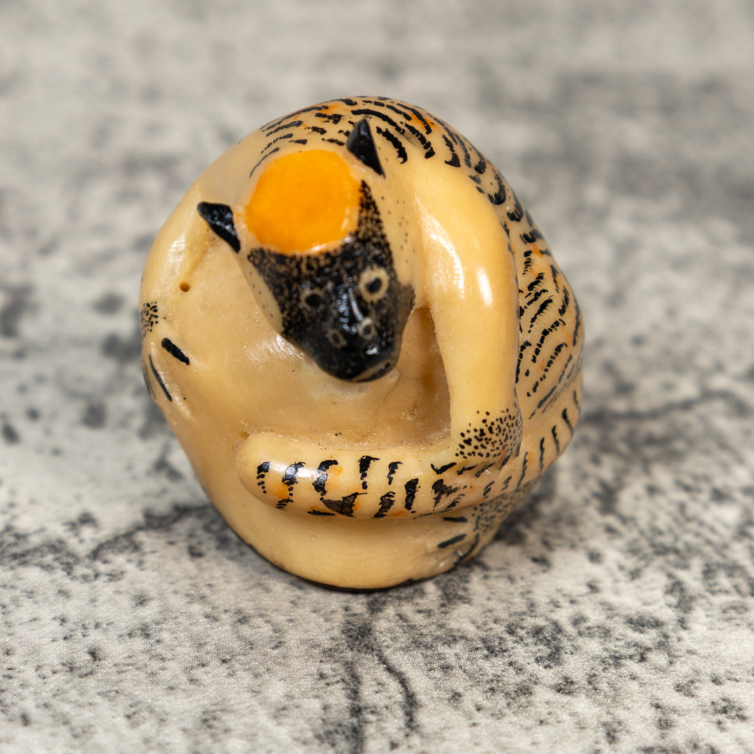 Monotiti Monkey Tagua Carving
